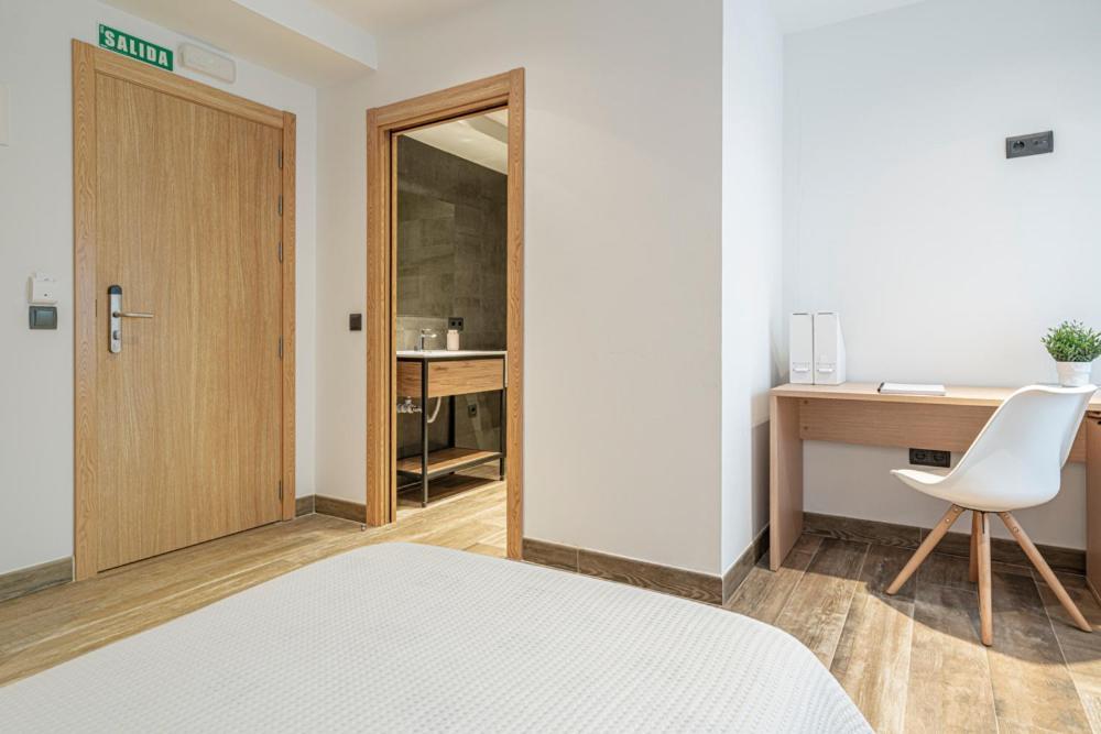 Hotel Met Pampeluna Zewnętrze zdjęcie