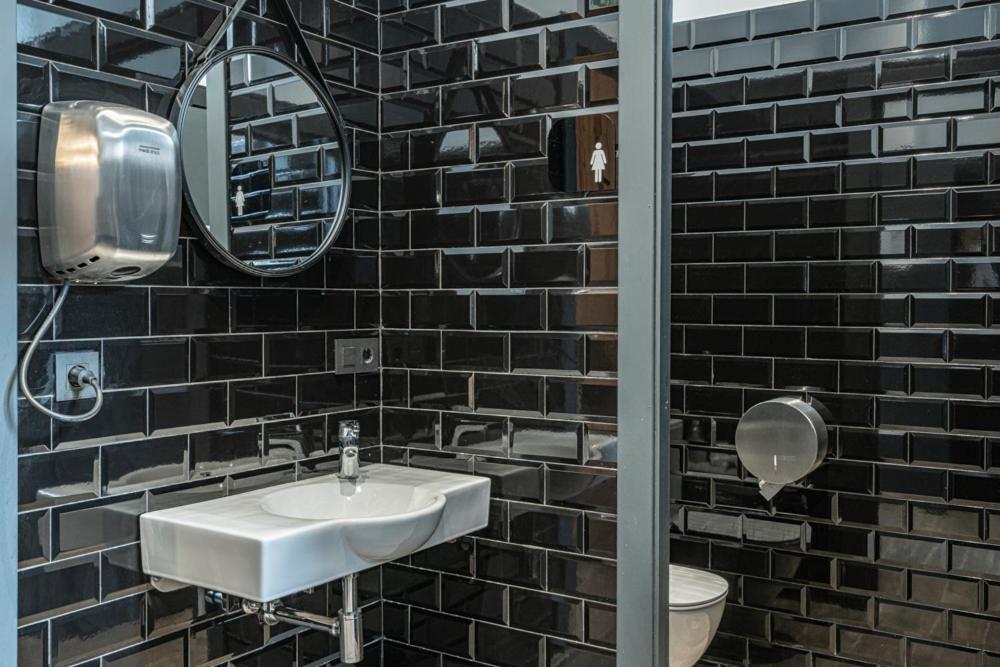Hotel Met Pampeluna Zewnętrze zdjęcie