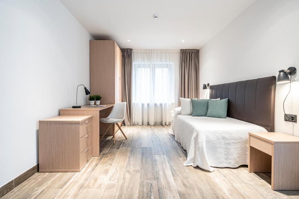 Hotel Met Pampeluna Zewnętrze zdjęcie